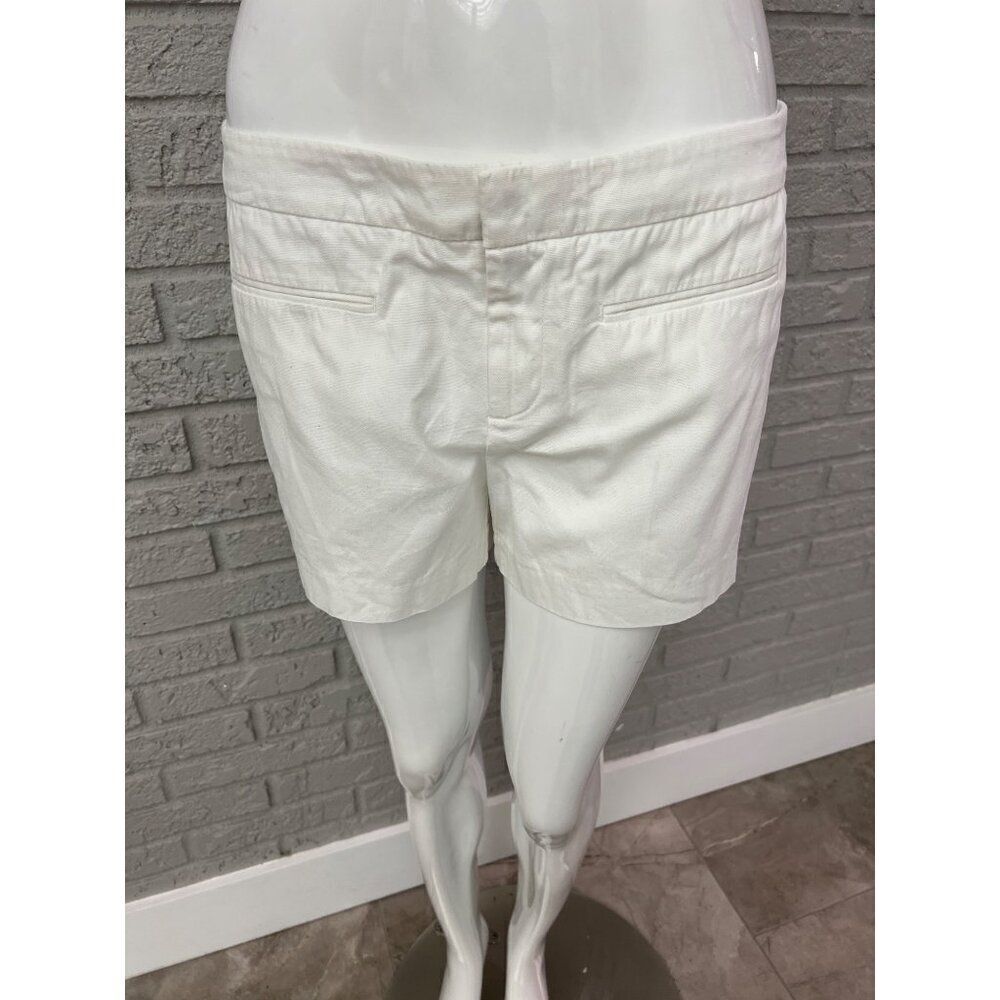Gap Women White Classic Cotton Shorts With Pockets Size 6